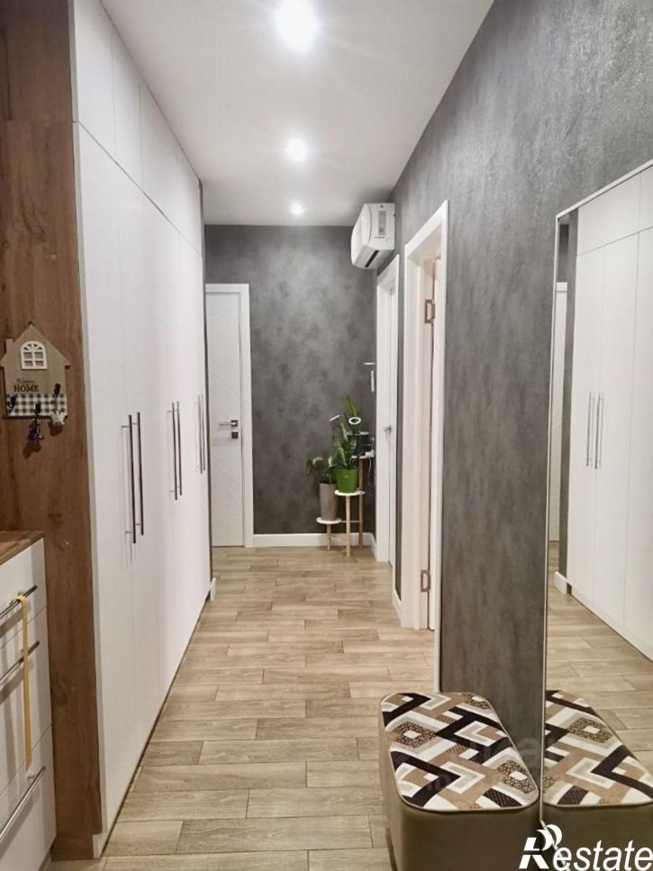 2-комн квартира ул Ленина, 220 2,  д. 220 2,  к. 2