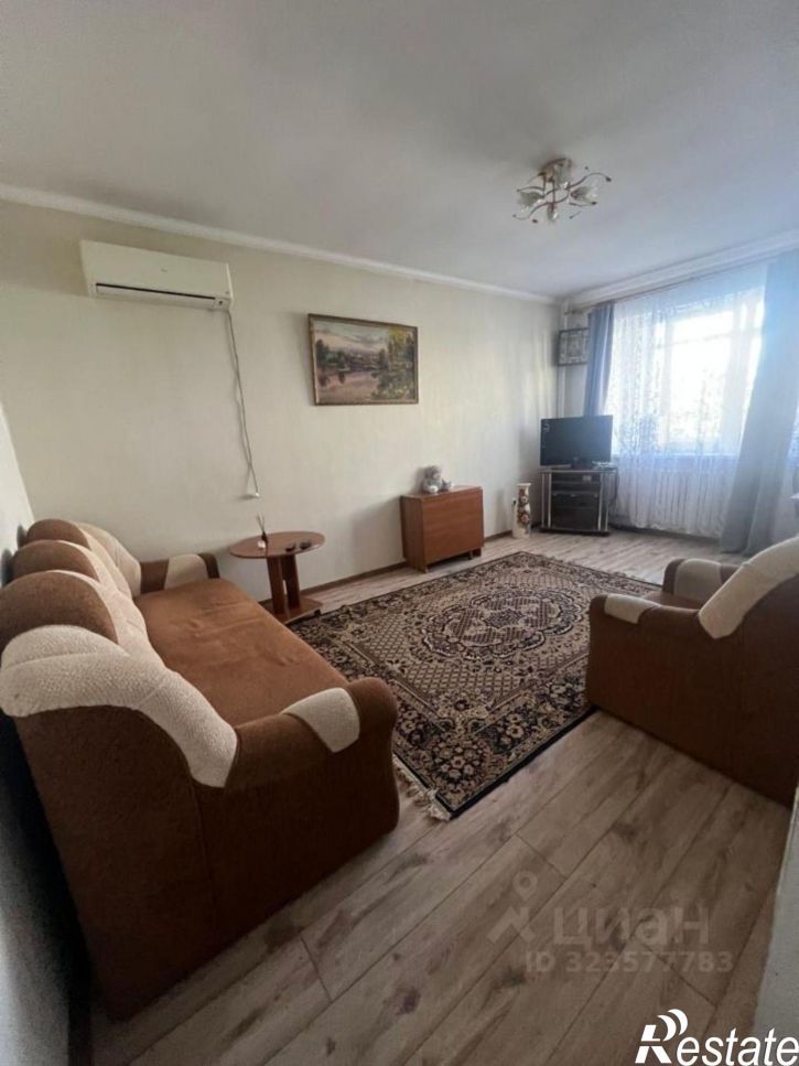 2-комн квартира улица Ярославского, 104И,  д. 104И