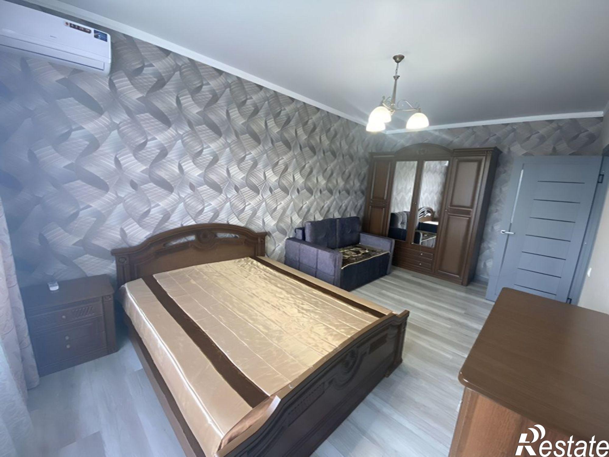 Сдать квартиру за 29 000 рублей на улица Репина, 15