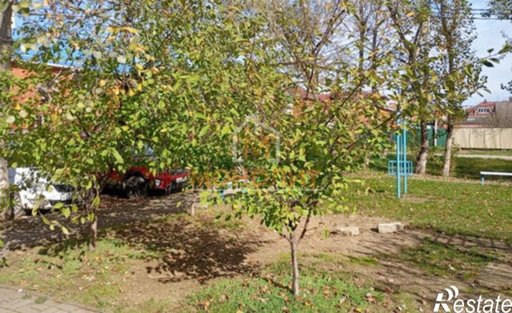 2-комн квартира улица Ярославского, 104Г,  д. 104Г