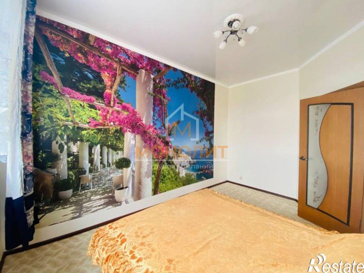 2-комн квартира улица 8 Марта, 19,  д. 19