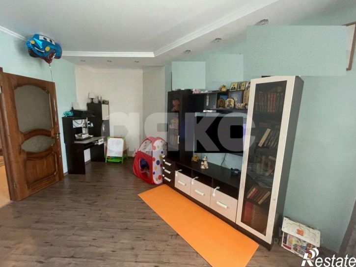 2-комн квартира улица Пономаренко, 24В,  д. 24В