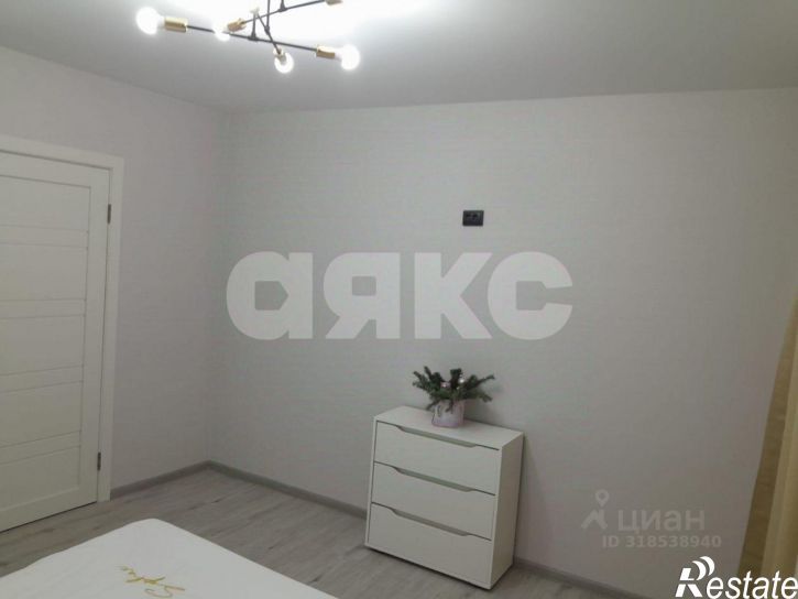 2-комн квартира улица Кириченко, 12А,  д. 12А