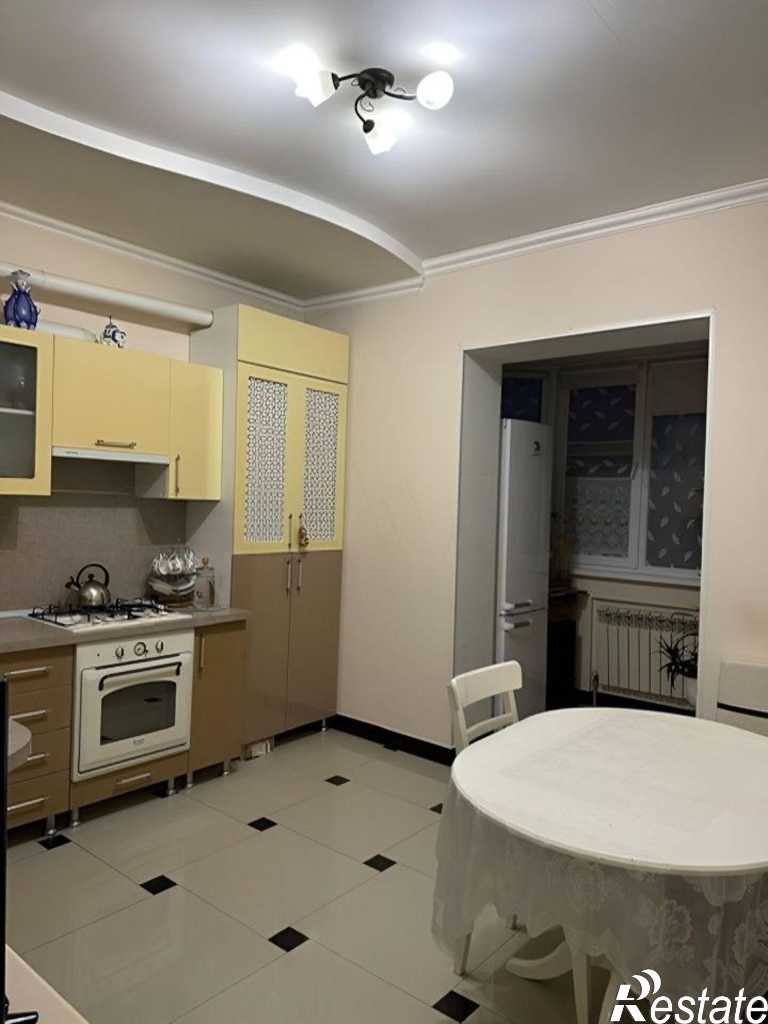 Купить квартиру за 7 800 000 рублей на ул Кучерявого, 42