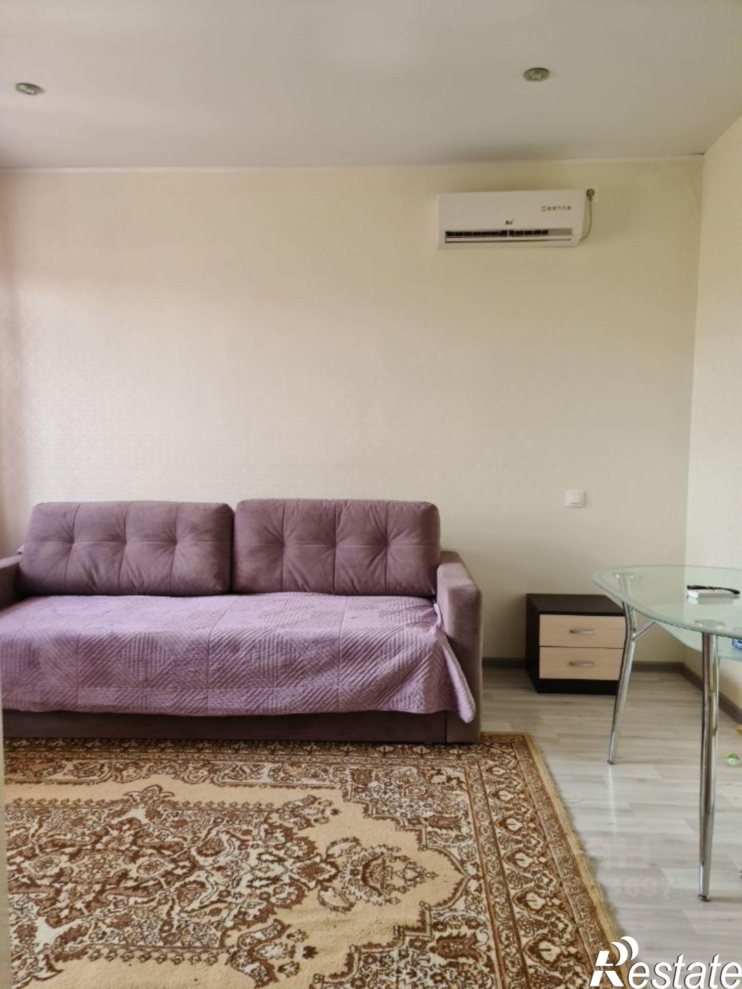 Купить квартиру за 5 600 000 рублей на Новонабережная улица, 1