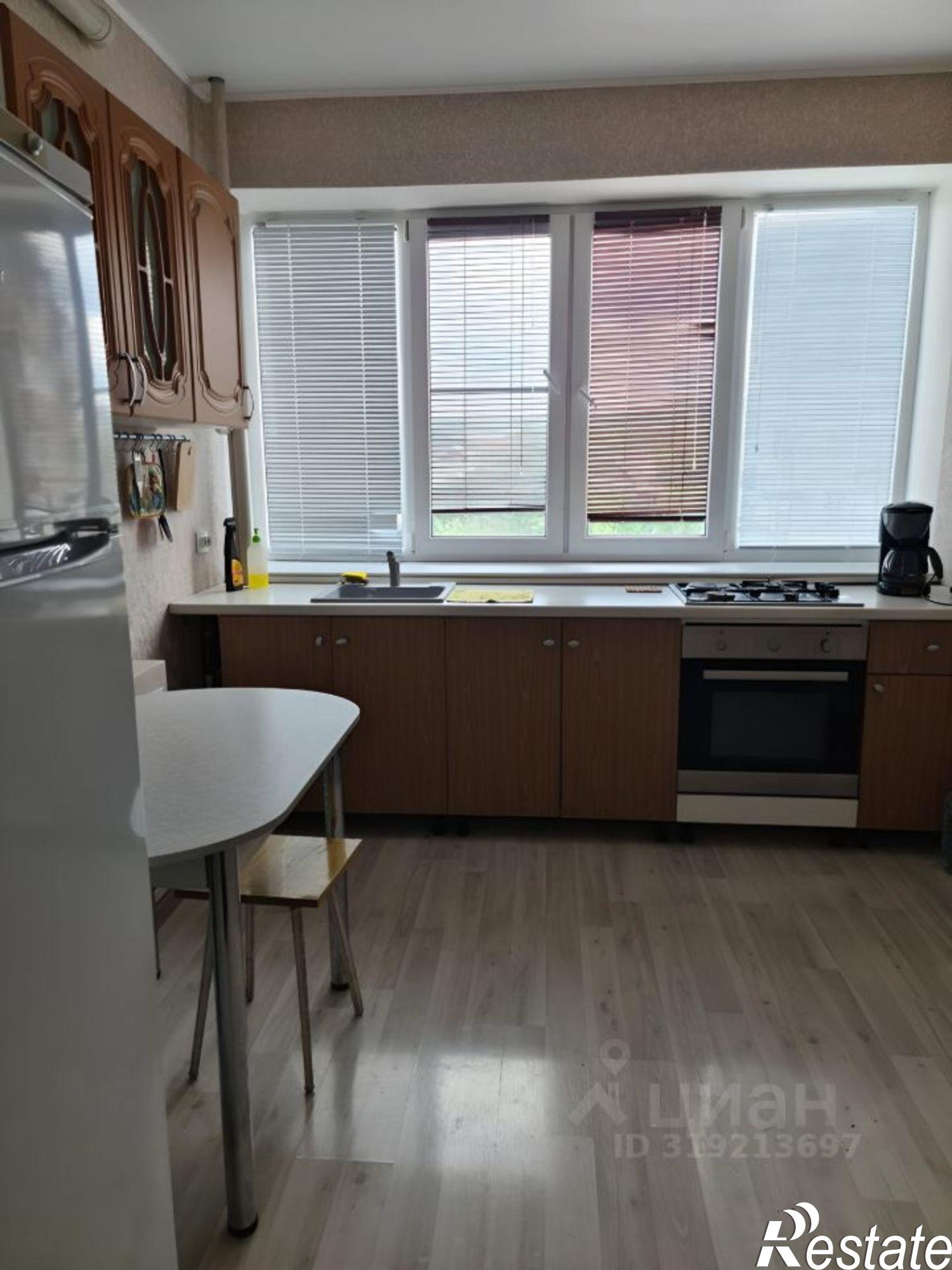 Купить квартиру за 5 600 000 рублей на Новонабережная улица, 1