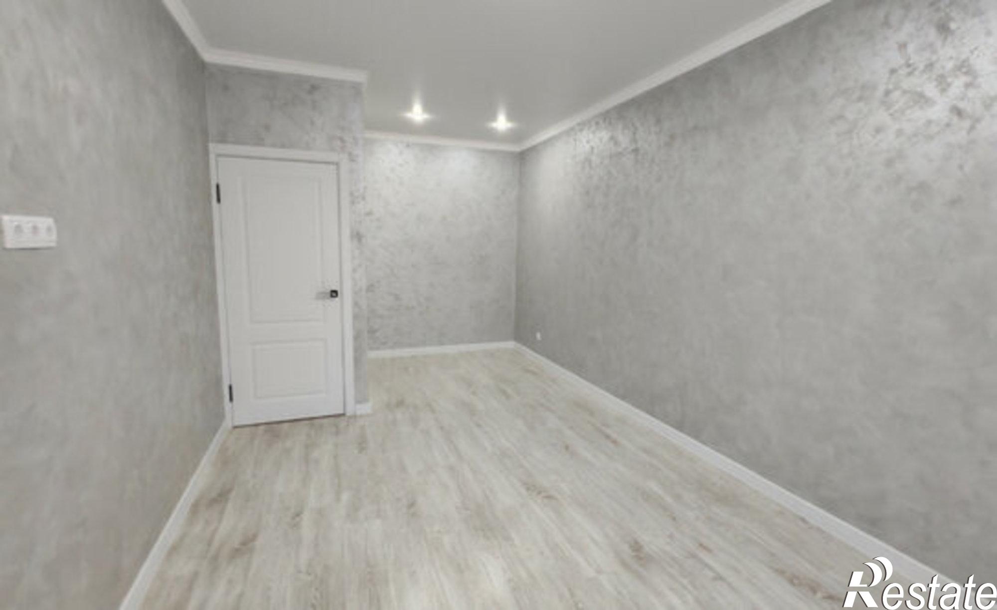 Купить квартиру за 4 900 000 рублей на Хадыженский пер, 14