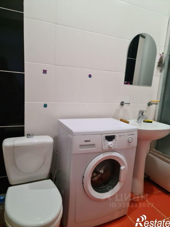 1-комн квартира Новонабережная улица, 1,  д. 1