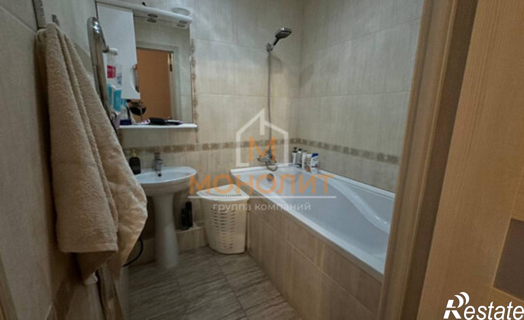 Купить квартиру за 9 400 000 рублей на ул Энгельса, 1А 4