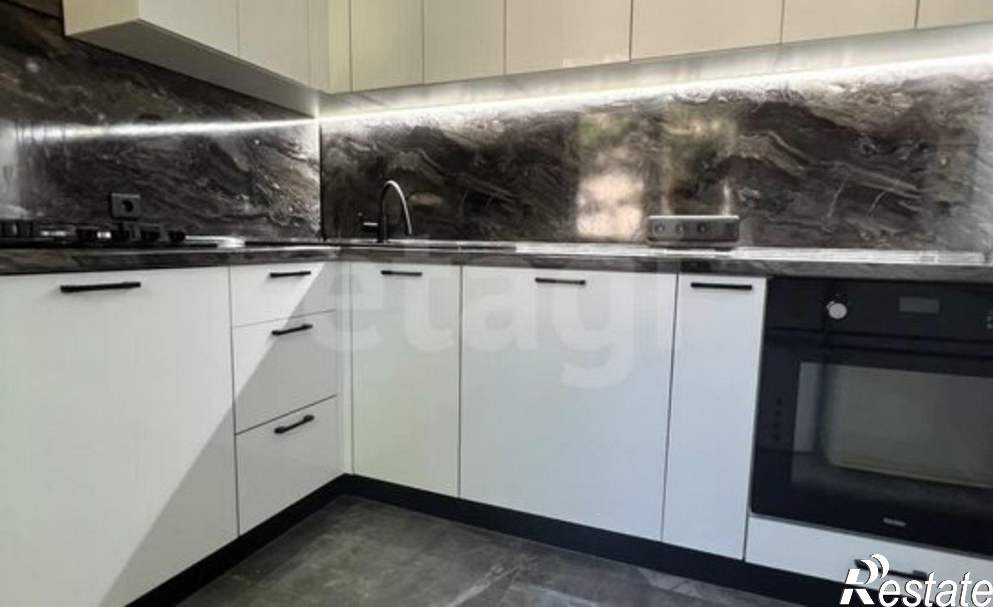 Купить квартиру за 7 800 000 рублей на улица Ленина, 182А