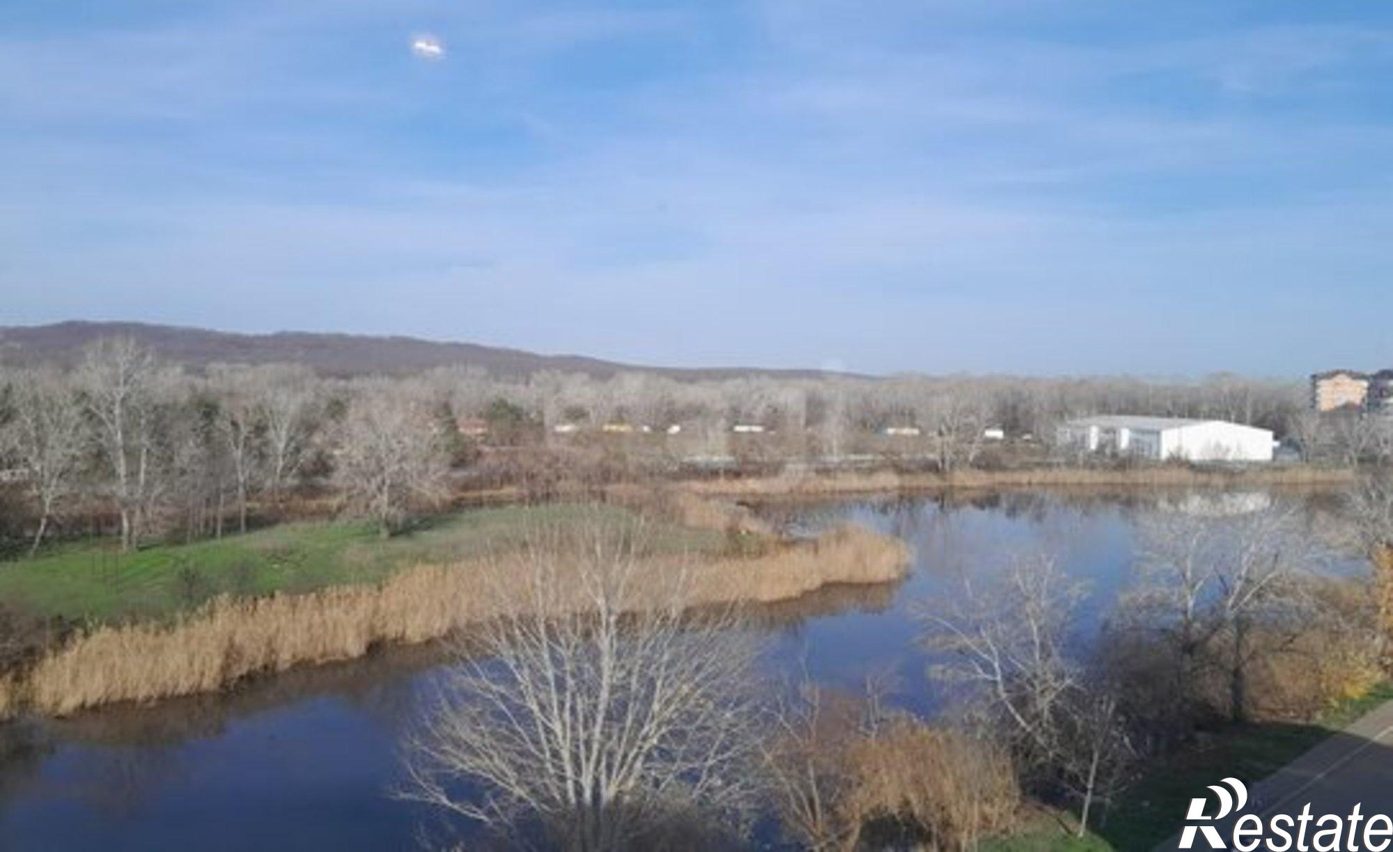 Купить квартиру за 8 200 000 рублей на ул Рябиновая, 2Б