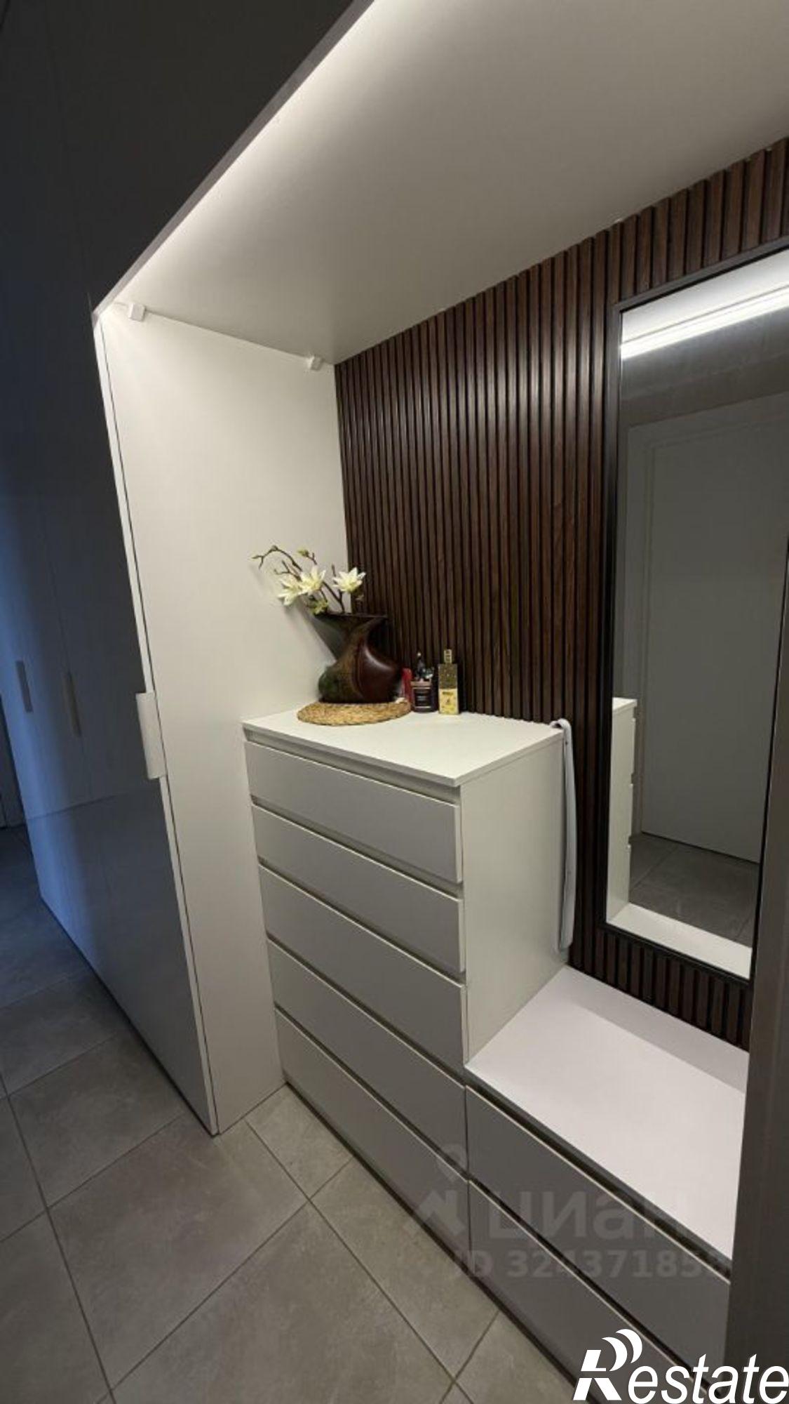 Купить квартиру за 10 500 000 рублей на Псекупская улица, 87