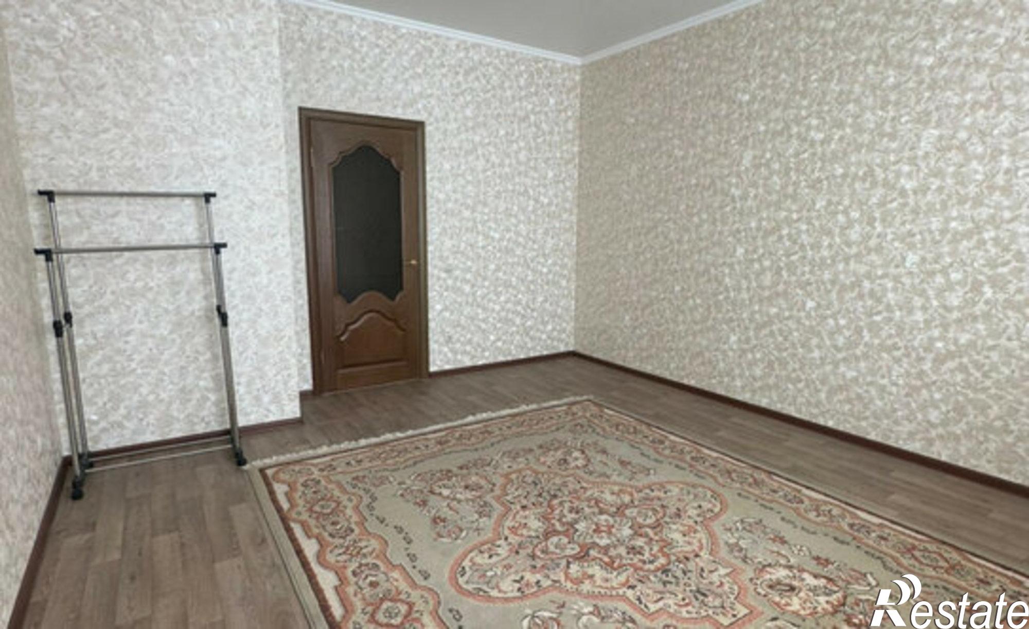 Купить квартиру за 9 000 000 рублей на Черноморская улица, 56