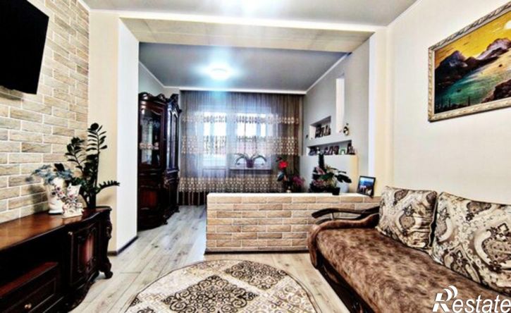 2-комн квартира улица Ярославского, 100Б,  д. 100Б