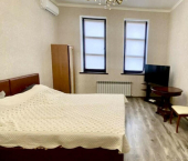 2-комн, 44кв м, этаж 1/4 ул Санаторная, 11