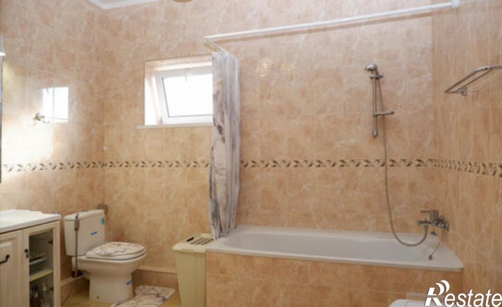 2-комн квартира улица Лермонтова, 77,  д. 77