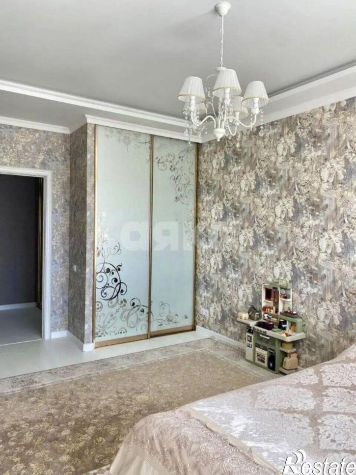 1-комн квартира улица Закруткина, 47,  д. 47