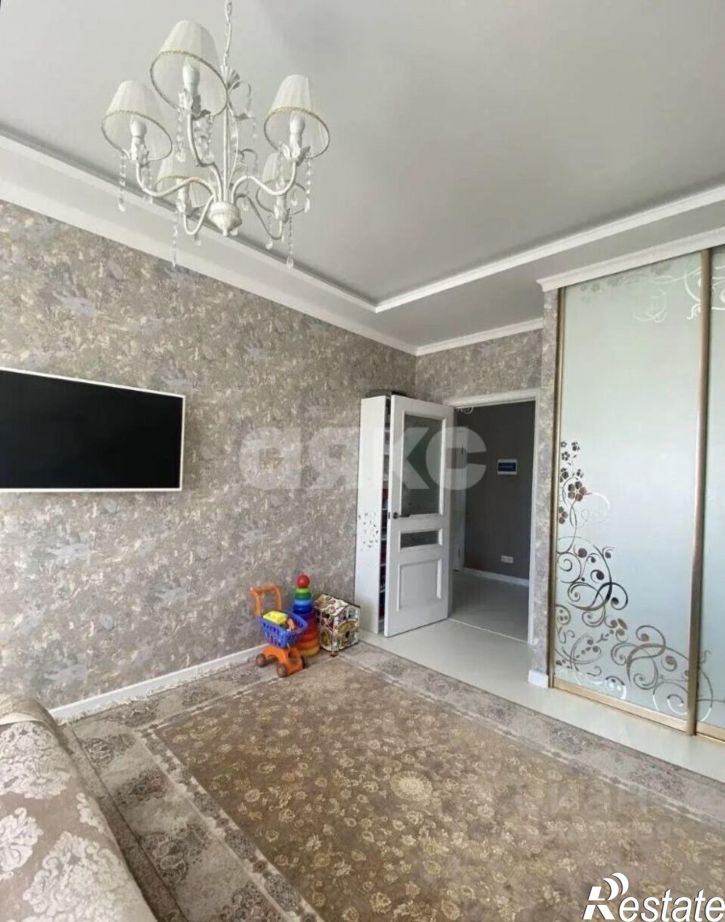 1-комн квартира улица Закруткина, 47,  д. 47