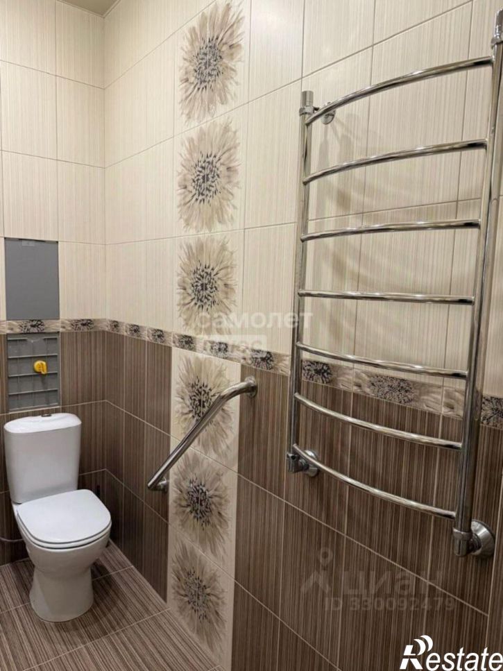 2-комн квартира ул 8 Марта, 19,  д. 19