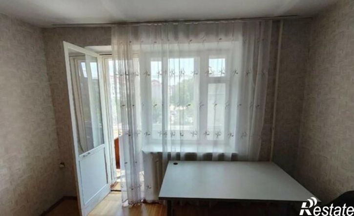 2-комн квартира ул Революции, 3,  д. 3