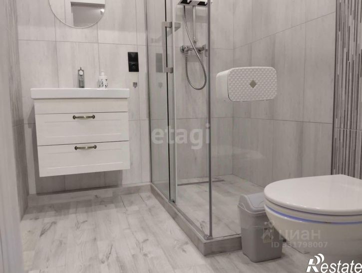 2-комн квартира ул Репина, 15,  д. 15