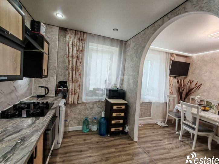 3-комн квартира ул Революции, 3,  д. 3