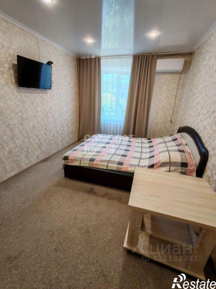 3-комн квартира ул Революции, 213,  д. 213