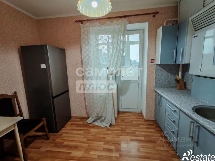 2-комн квартира ул Закруткина, 77,  д. 77