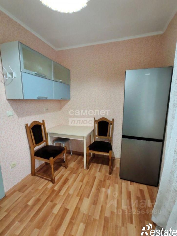 2-комн квартира ул Закруткина, 77,  д. 77