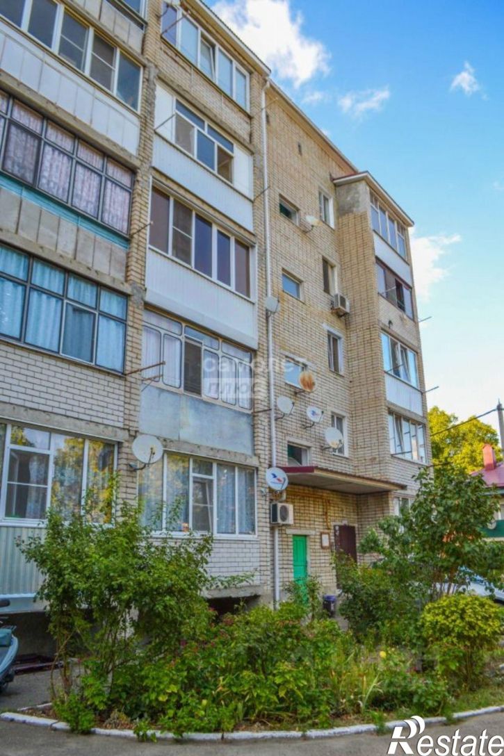 2-комн квартира ул Кириченко, 12,  д. 12