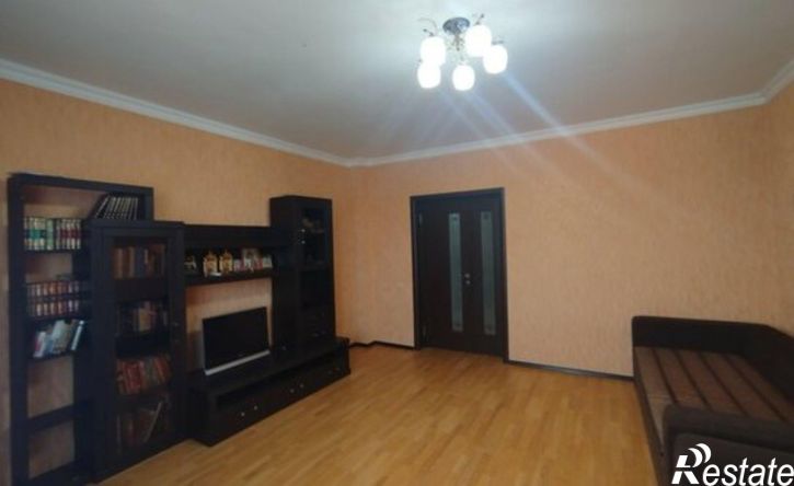 2-комн квартира Братский пер, 5,  д. 5