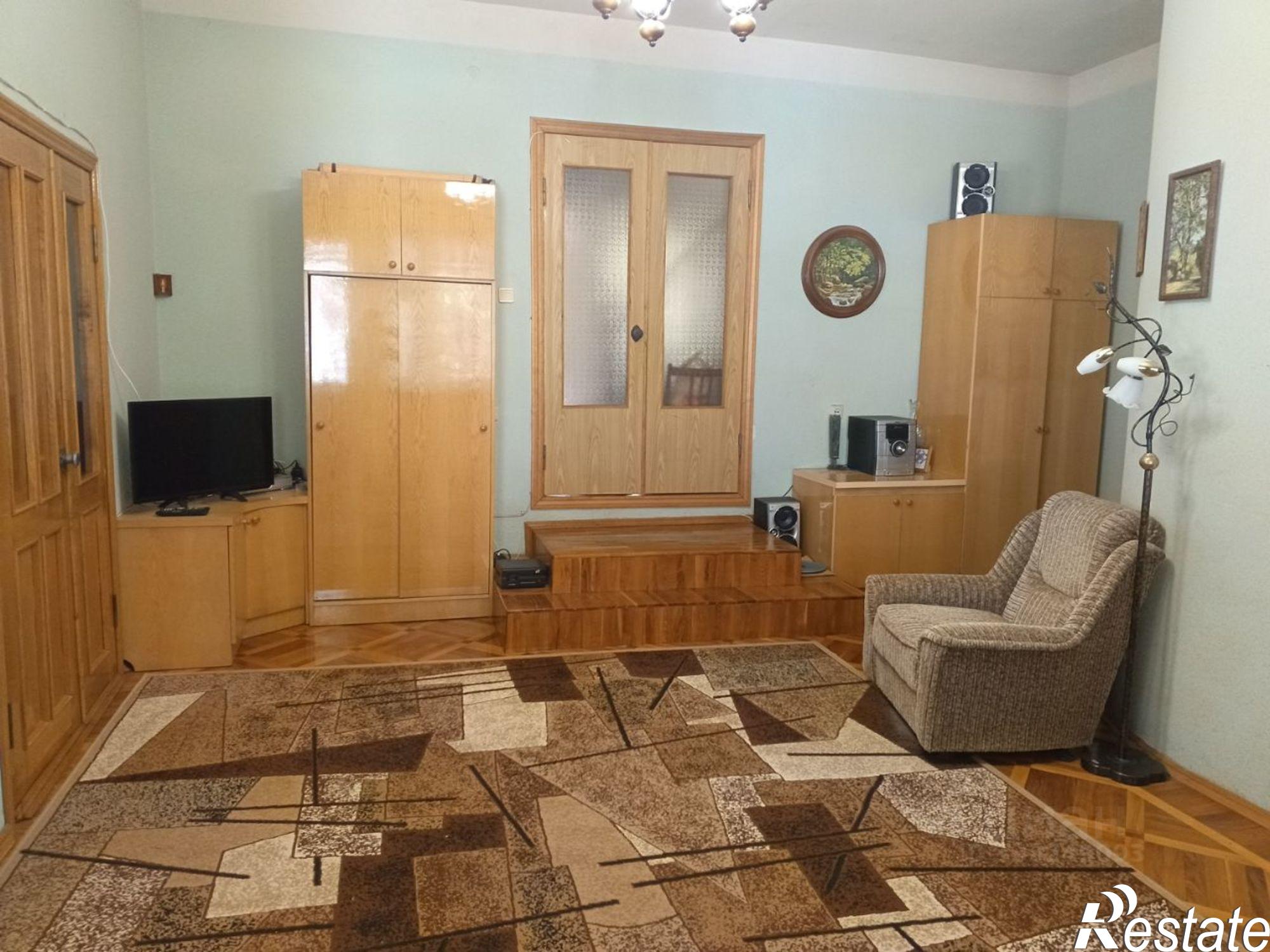Купить дачу, дом, коттедж за 13 500 000 рублей на ул Щорса, 52