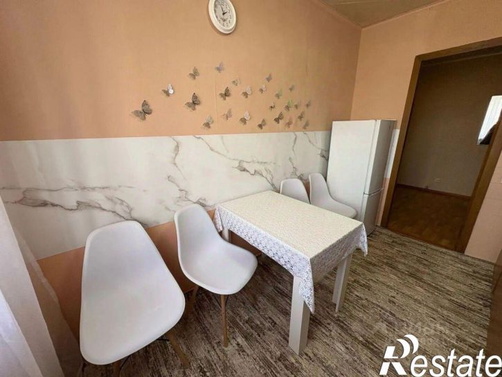 3-комн квартира улица Революции, 3,  д. 3