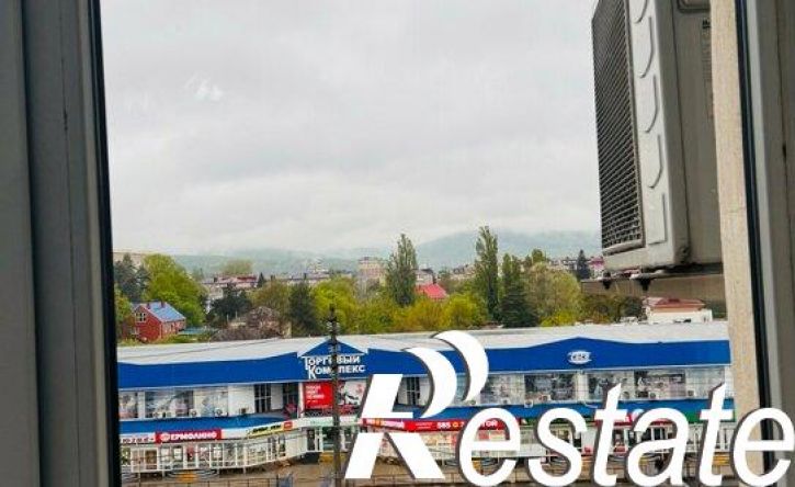 3-комн квартира улица Революции, 5,  д. 5
